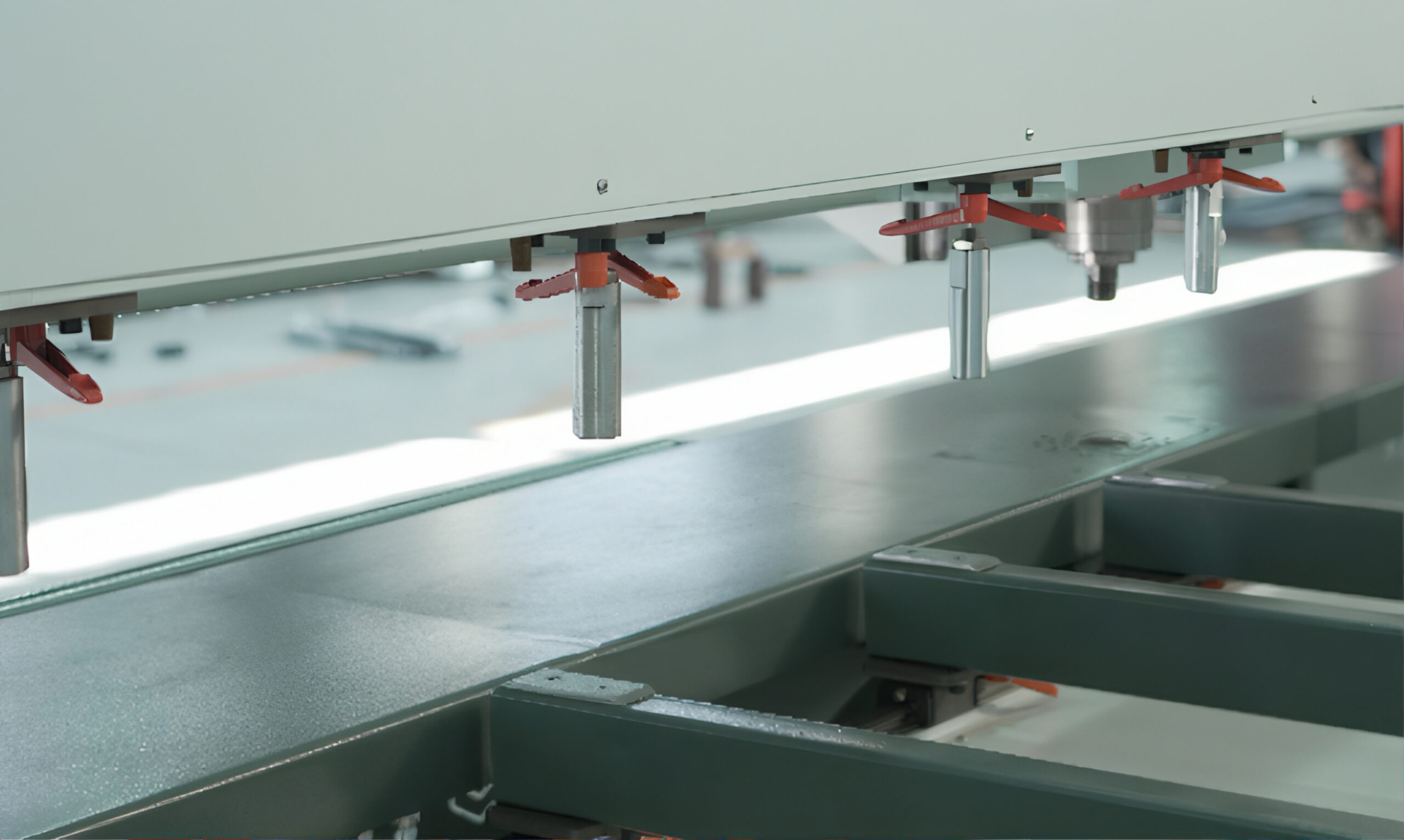 Machine accept any angle cutting