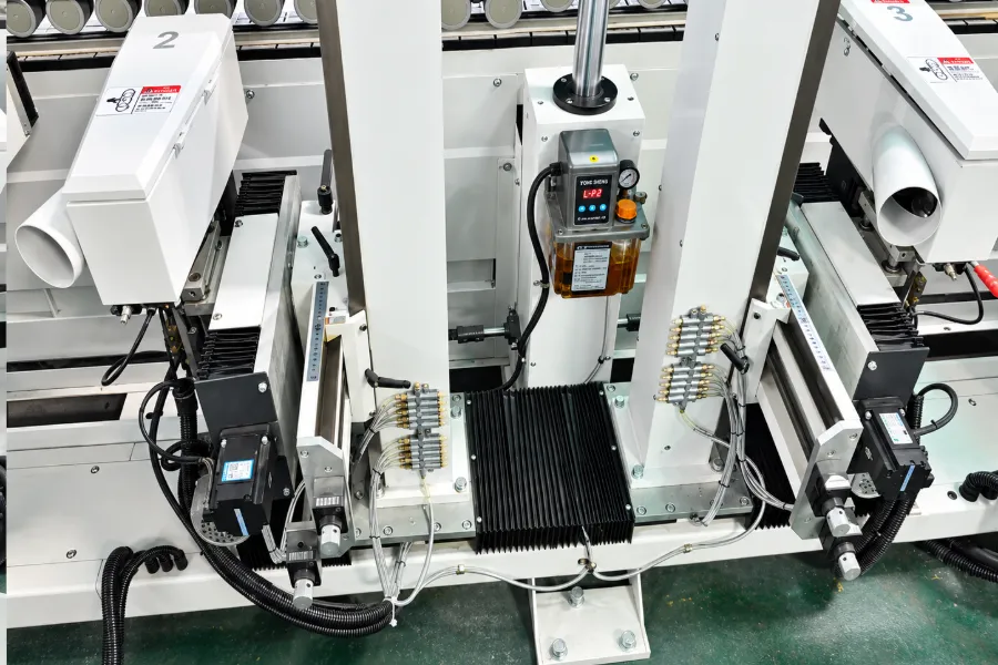 Full Servo Profile Tracking for Precise Sanding